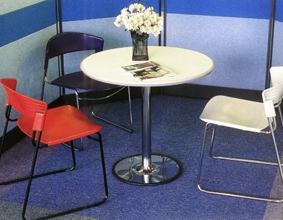成都辦公家具公司-洽談桌生產|定制|銷售|批發|成都卓雅家具